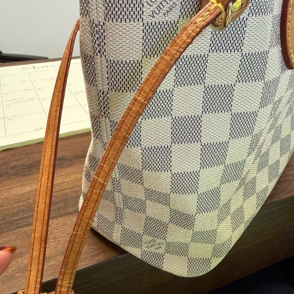 Louis Vuitton Damier Azur Canvas Neverfull PM with Tan Trim - Picture 8 of 16